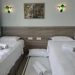 Mico Ξενοδοχείο 3*
