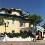 Ξενοδοχείο Mico