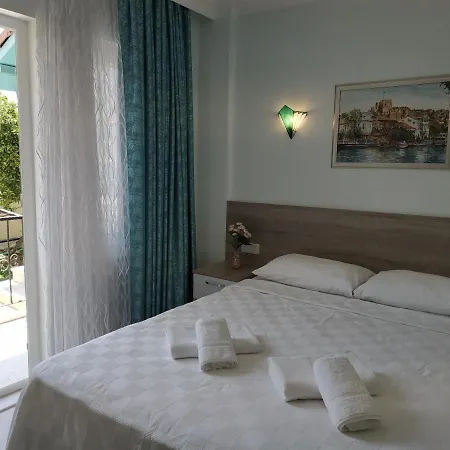 Mico Hotel 3*