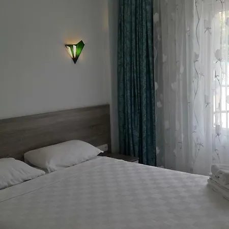 Hotel Mico 3*